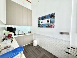 Robinson Square (D1), Office #454043051